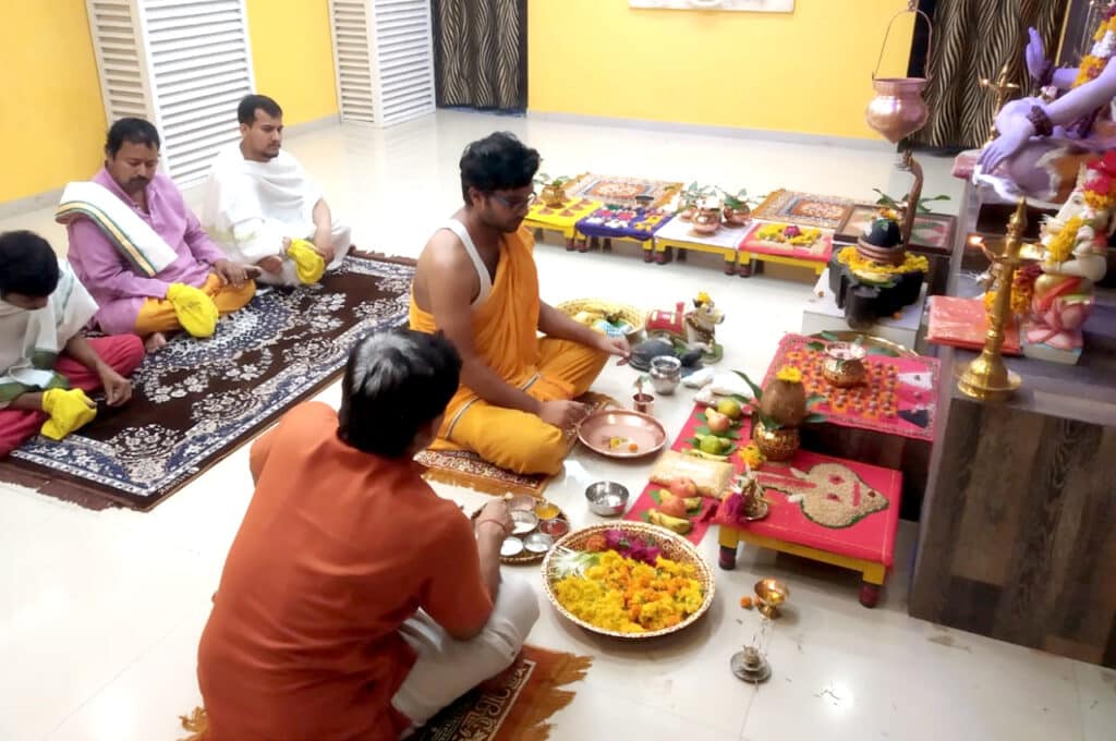 bookmypandit.online - Customer Share Images